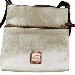 Dooney&Bourke leather crossbody bag